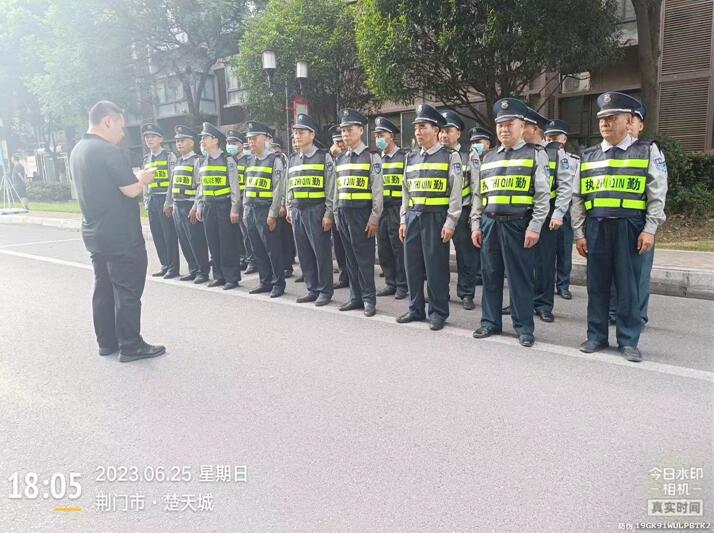 怎么樣才能在襄陽獵鷹保安公司更好的完善自己呢？